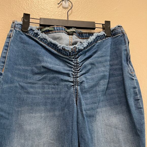 Wild Fable Low Rise Flare Denim Wide Leg Boot Kick Jeans Cowgirl Size 10 - Picture 5 of 13